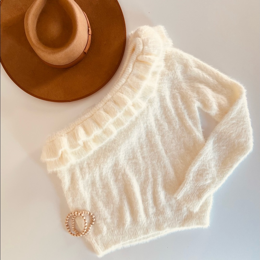 Vestique White Ruffle One Shoulder Sweater Top